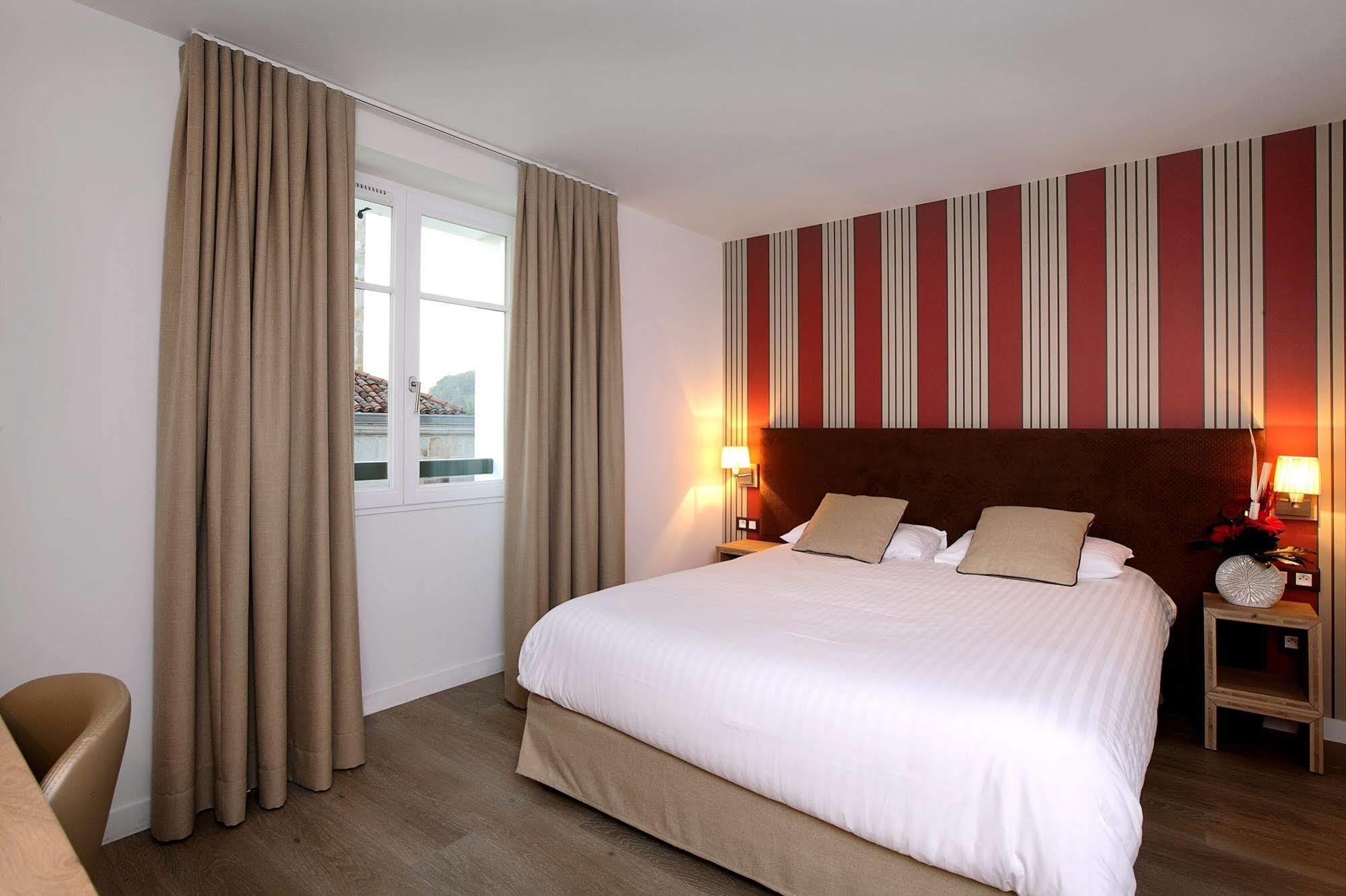 De La Nivelle Hotel Saint-Pée-sur-Nivelle Eksteriør billede